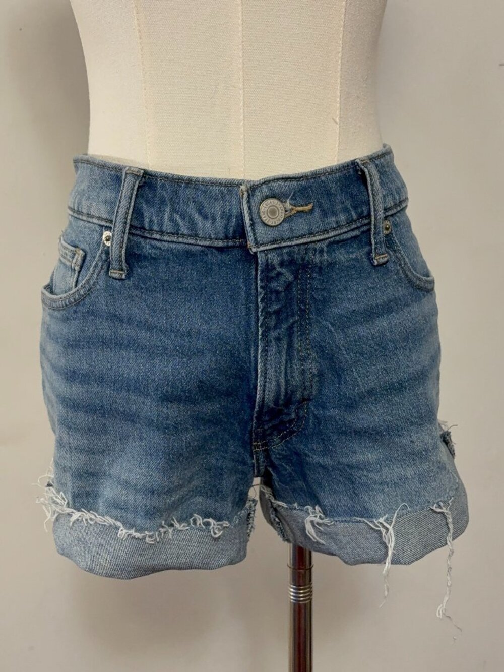 Lucky Brand 90s Midi Denim Shorts | Size 6 | Y2K Cutoffs